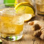 خواص آب زنجبیل برای مردان و زنان، پوست و مو + مضرات و طرز تهیه