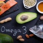 نقش امگا 3 در سلامت زنان و مردان؛ روش دریافت مکمل روغن ماهی