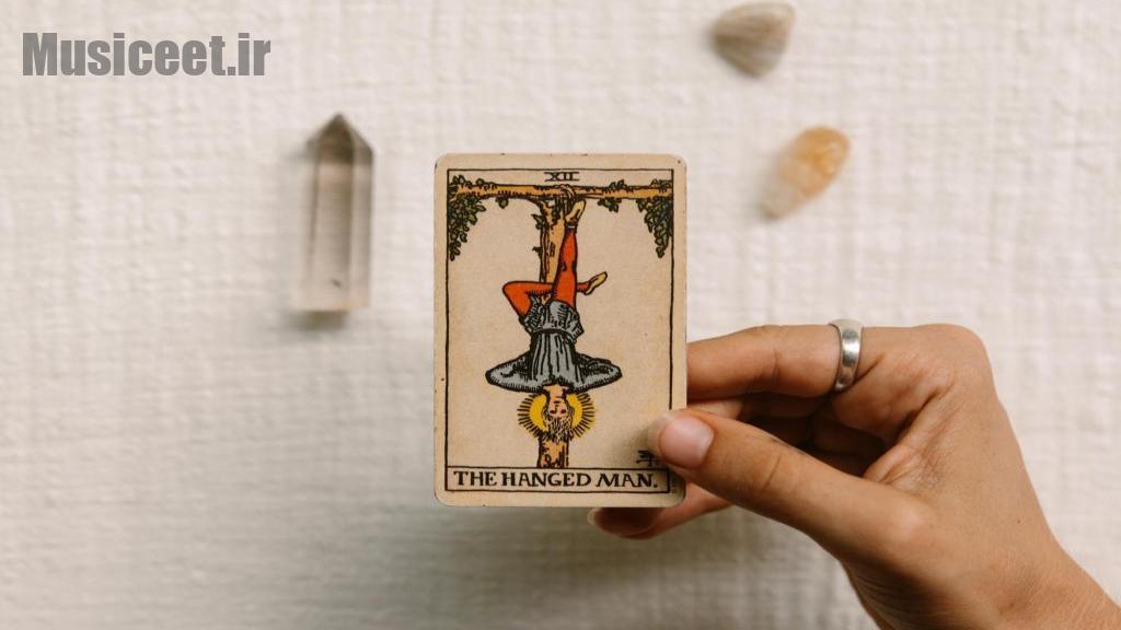 فال تاروت پیشگویی آینده متولدین آبان