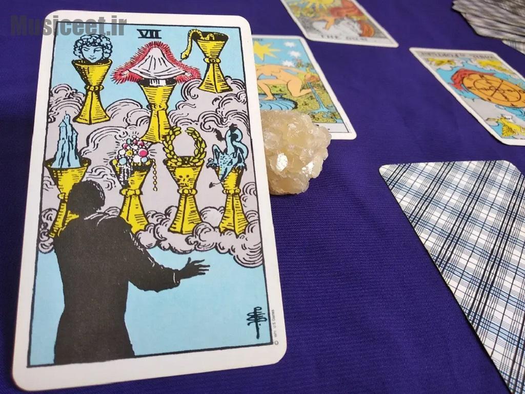 فال تاروت پیشگویی آینده متولدین اسفند
